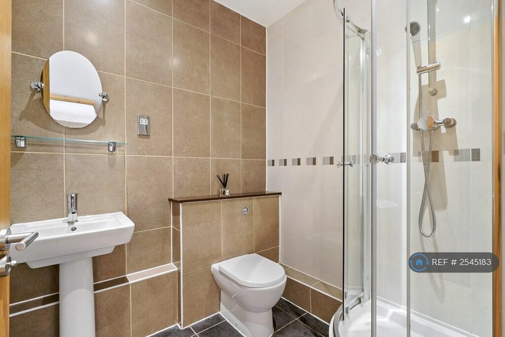 Ensuite Bathroom