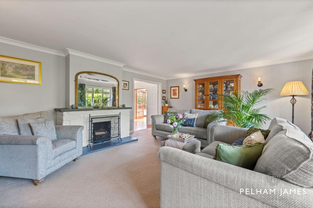 Snug, Portland House, Tallington