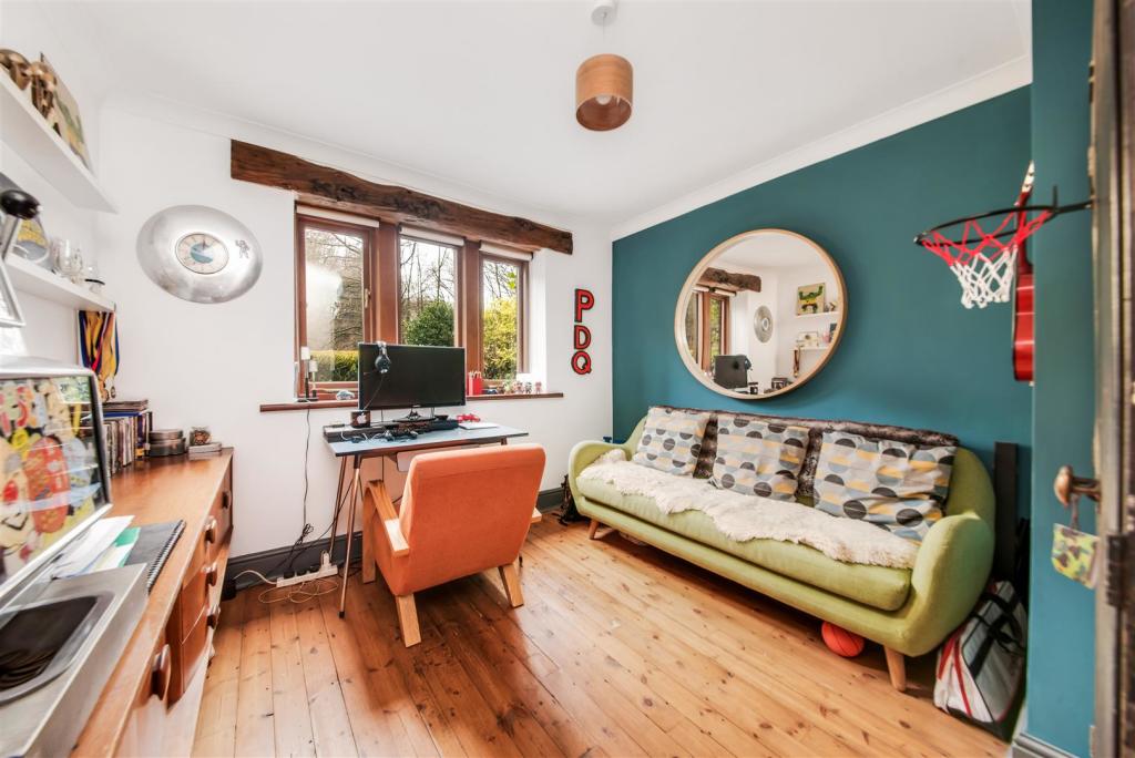 BEDROOM FIVE