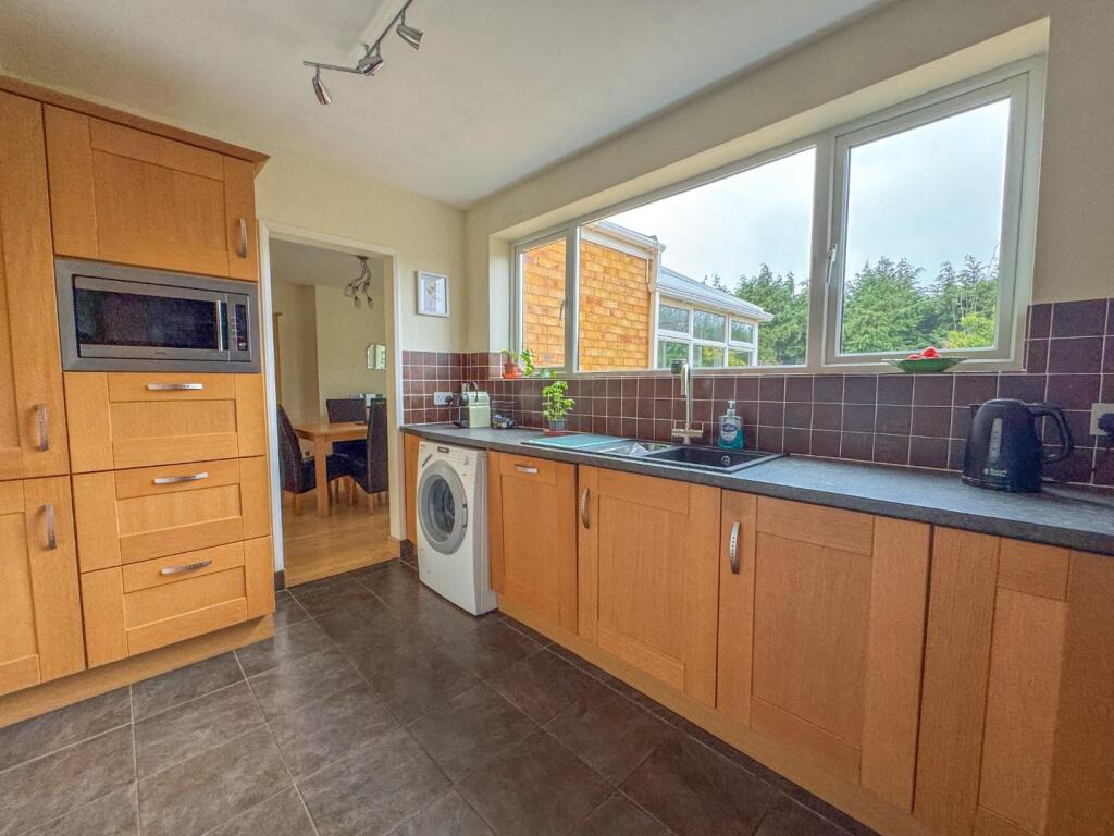 St Nicolas Park Drive - Image-17.jpg