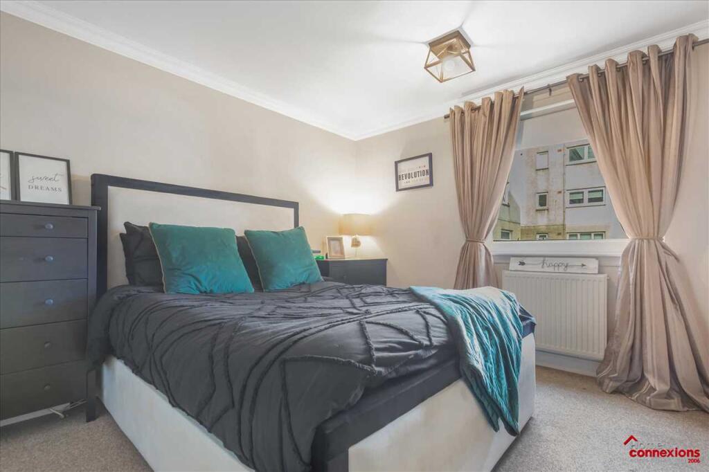 Bedroom One (1)