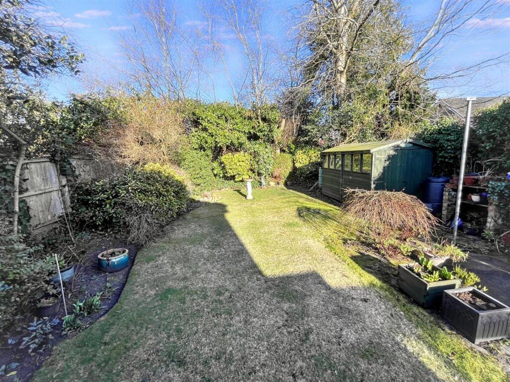 Gardens Aspect 3