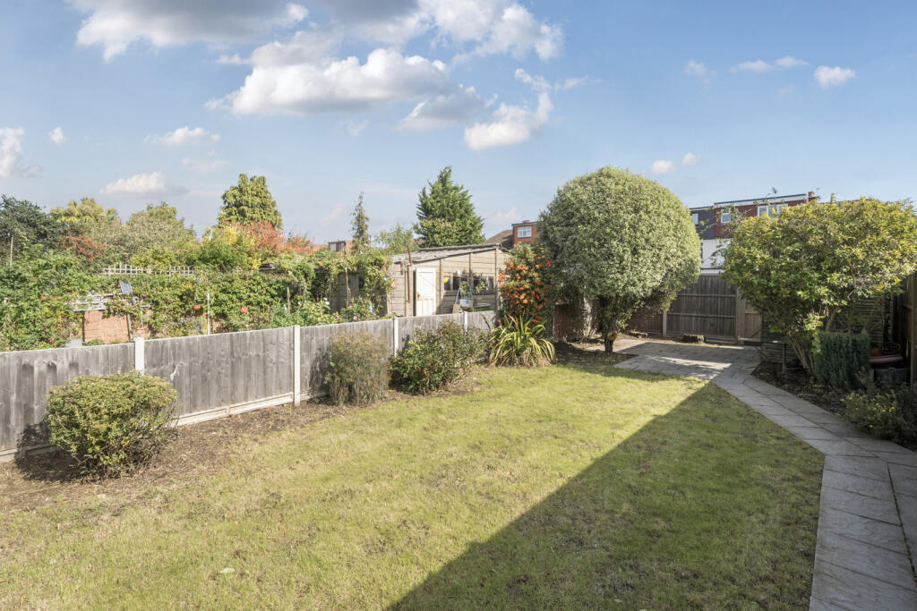 1347279-4-68c9450...