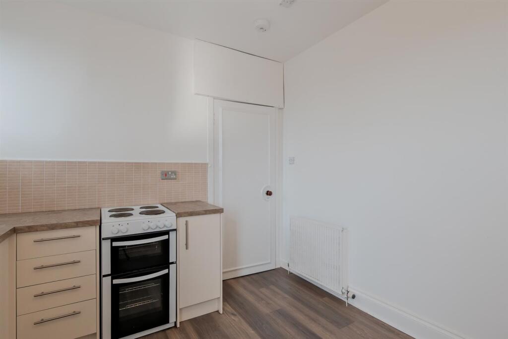 003-13 Earnock Avenue Motherwell, ML1 3EX.jpg