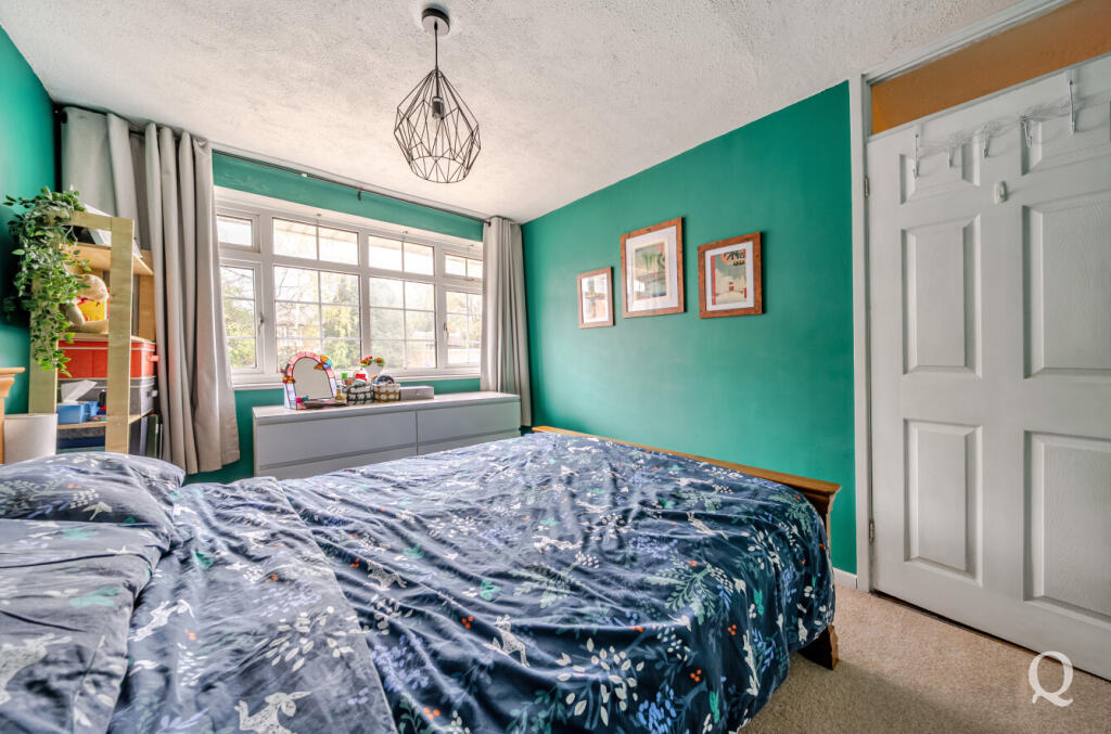 1f433851-d781-449...