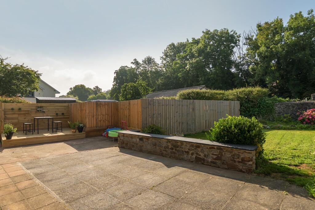 1328030-22-68834a0f348d9