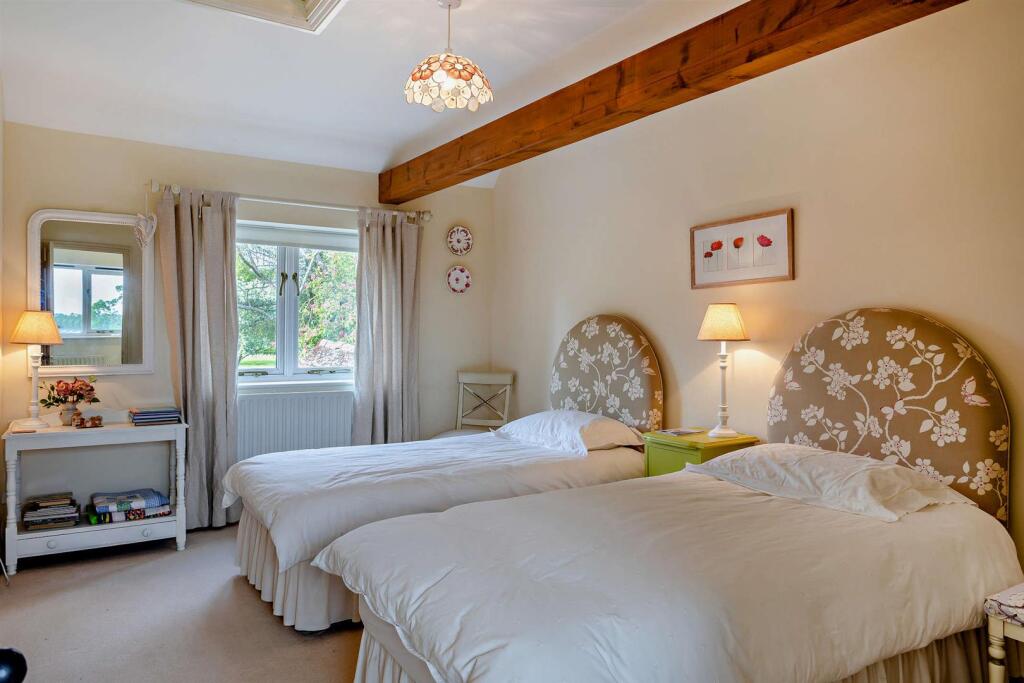 8645747-interior38-800.jpg