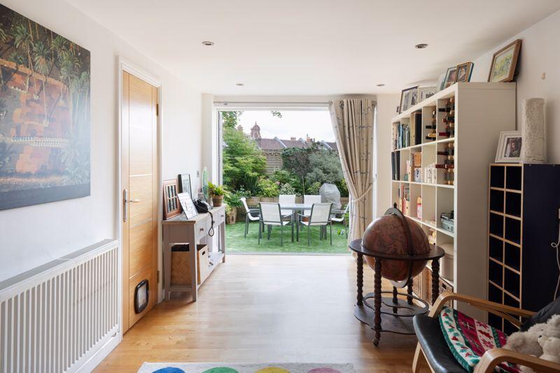 Garden room