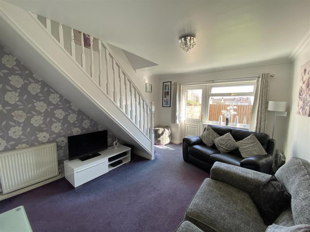 Lounge: