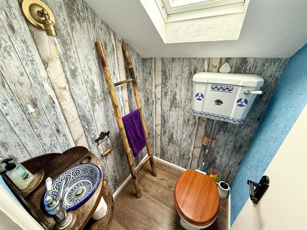 first floor wc