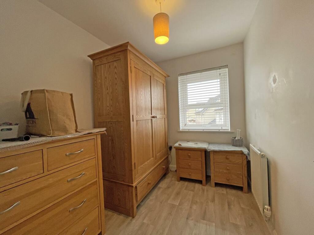 Efford Road 86 - Bed 3.jpg
