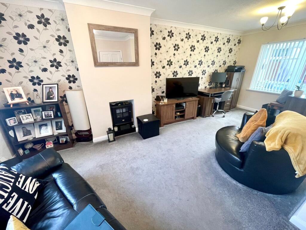 Baylis Avenue, Ashmore Park, Wolverhampton, WV11