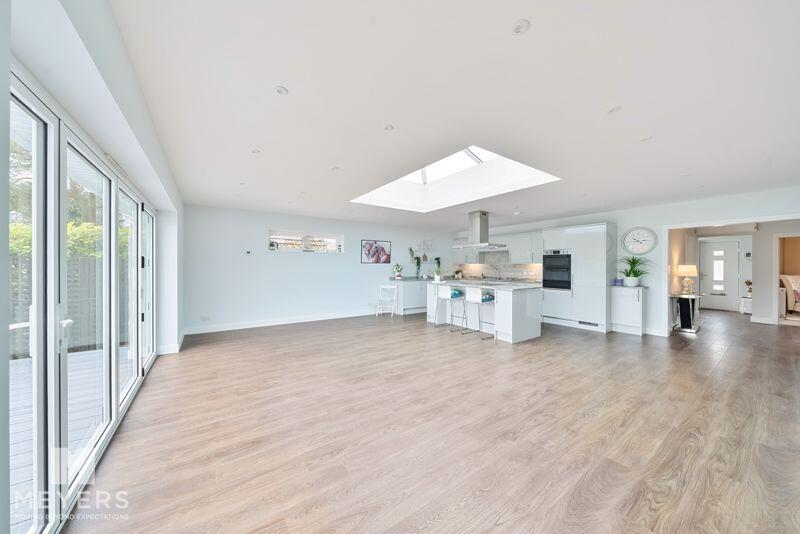 Open-Plan Kitchen/Living/Dining