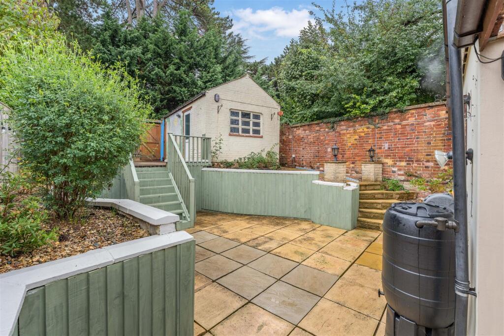 3 Old Parr Close, Banbury-13.jpg
