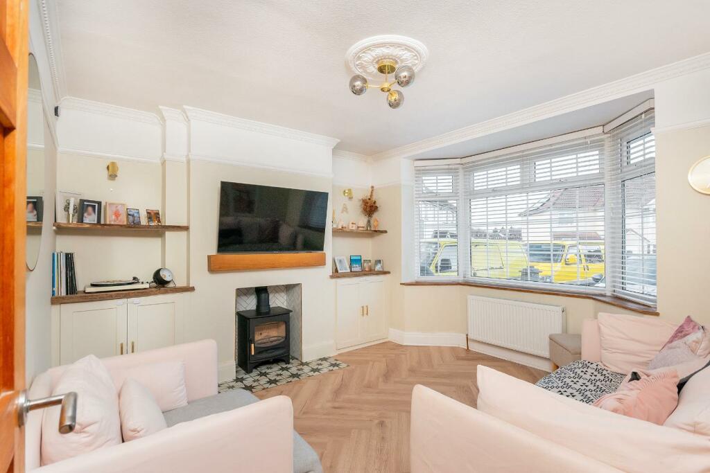 2D6CBH - Living Room C.jpg
