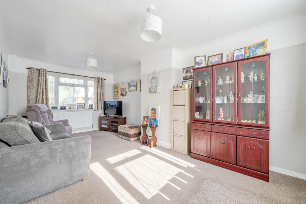 1348786-20-68c298...