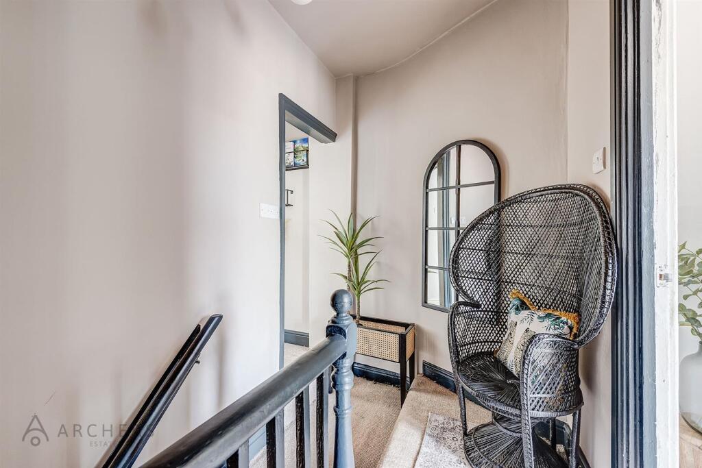 255WhitehouseLane(Interior)(10of31).jpg