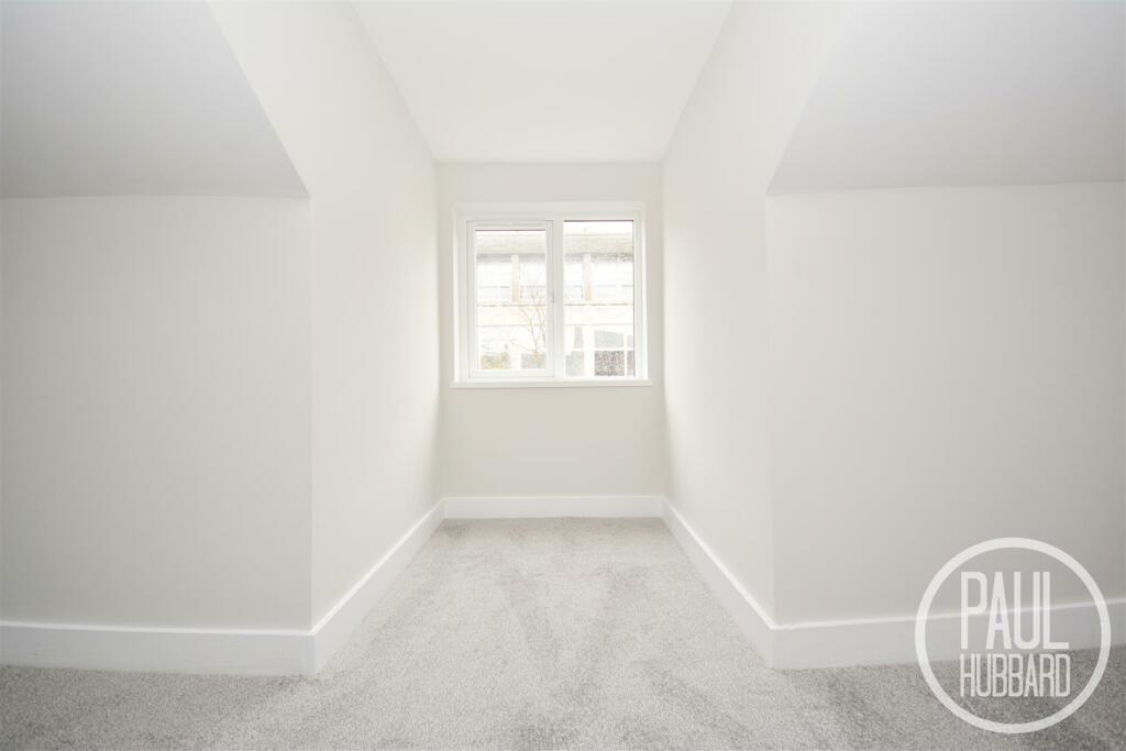 FLAT 3