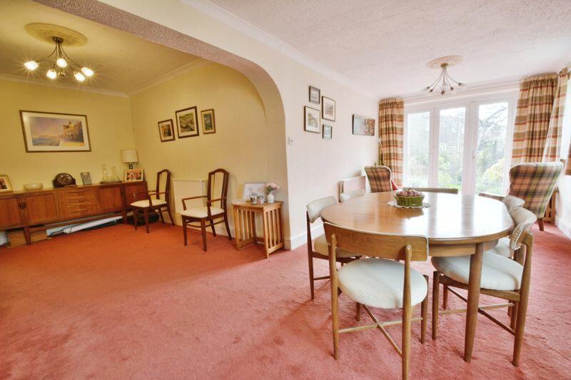 L Shaped dining room