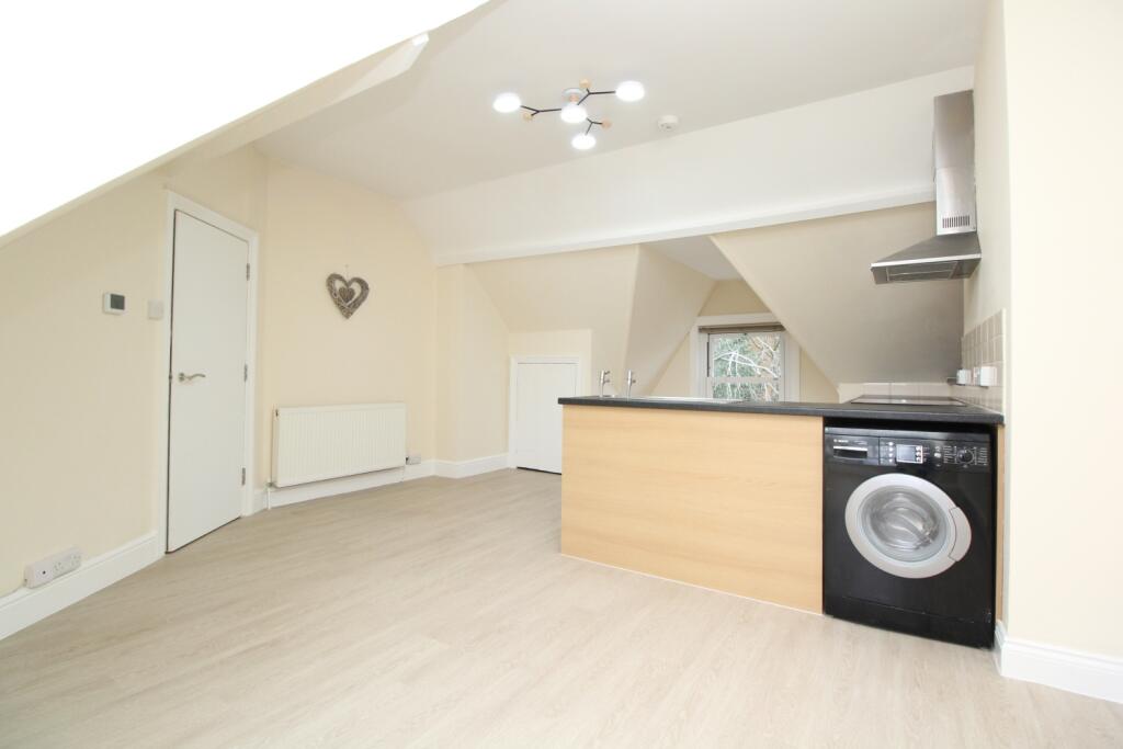 Lounge to Kitchen