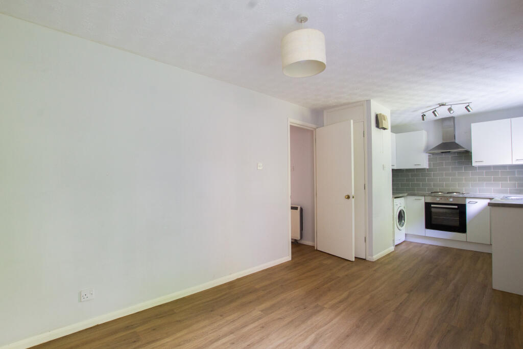 Kitchen/Reception