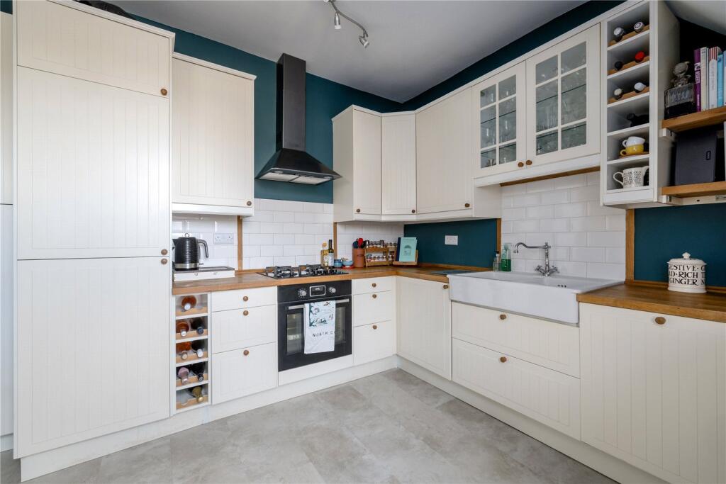 Maxwell St No 15