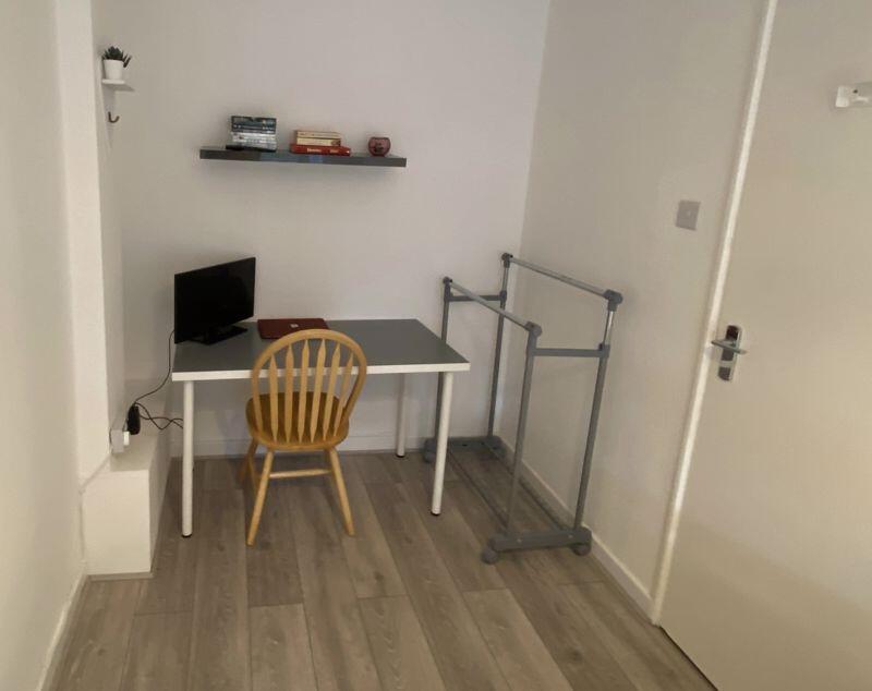 Photo 12