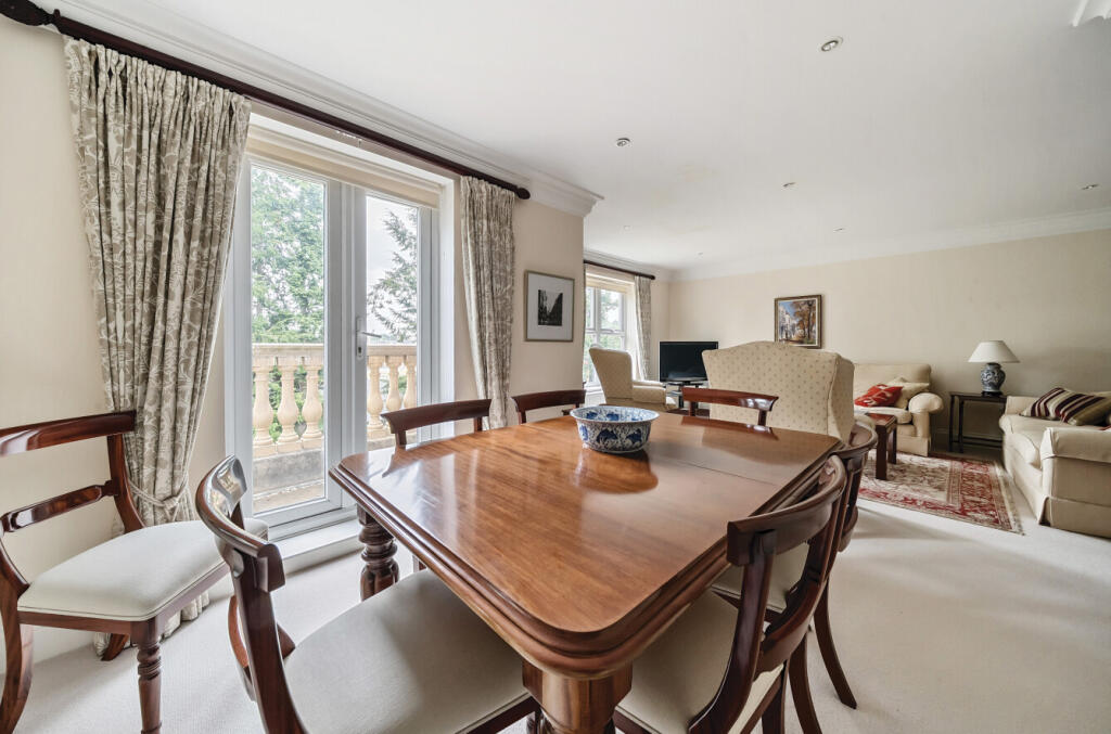 1299480-8-68357eb...