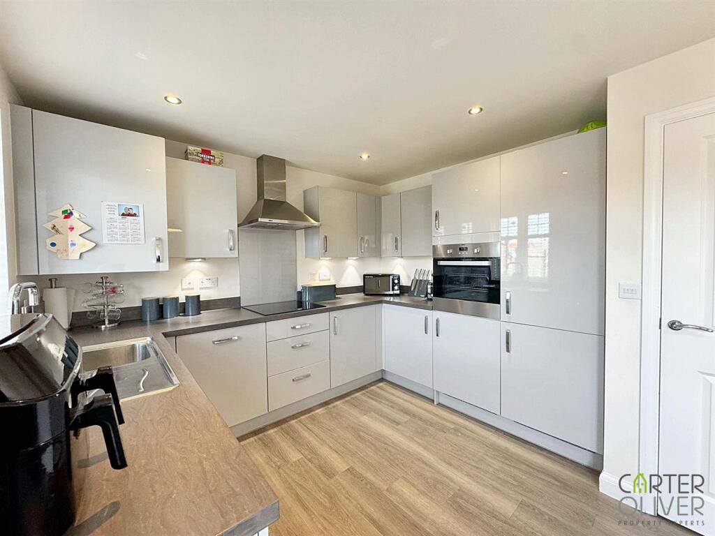 Kitchen / Diner