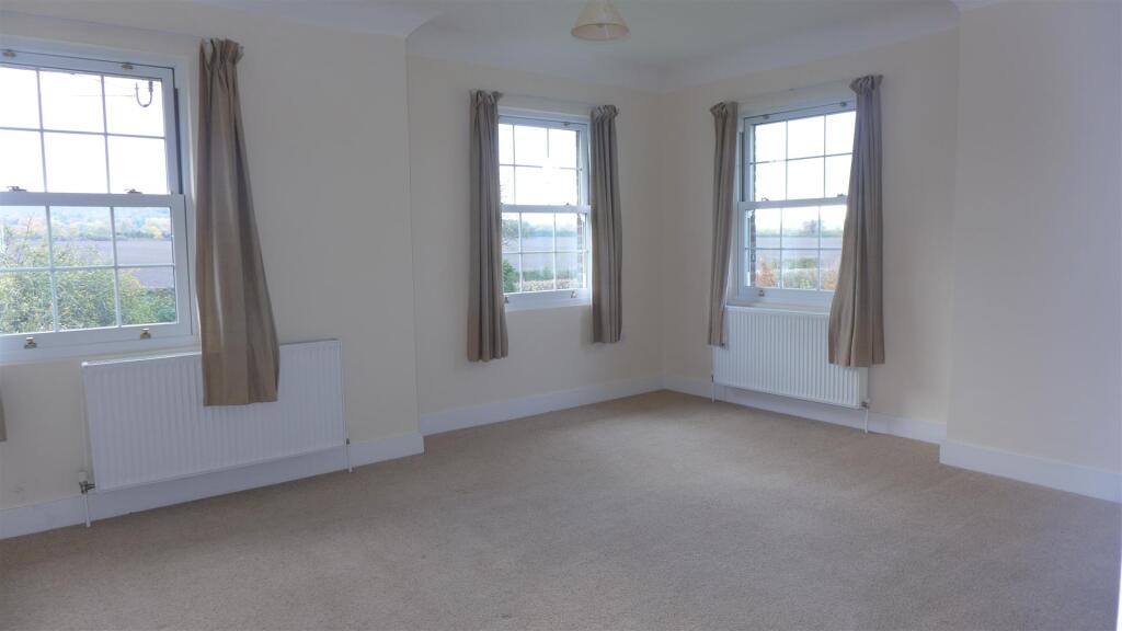 Hatchmead Farm 016 [00086885].JPG