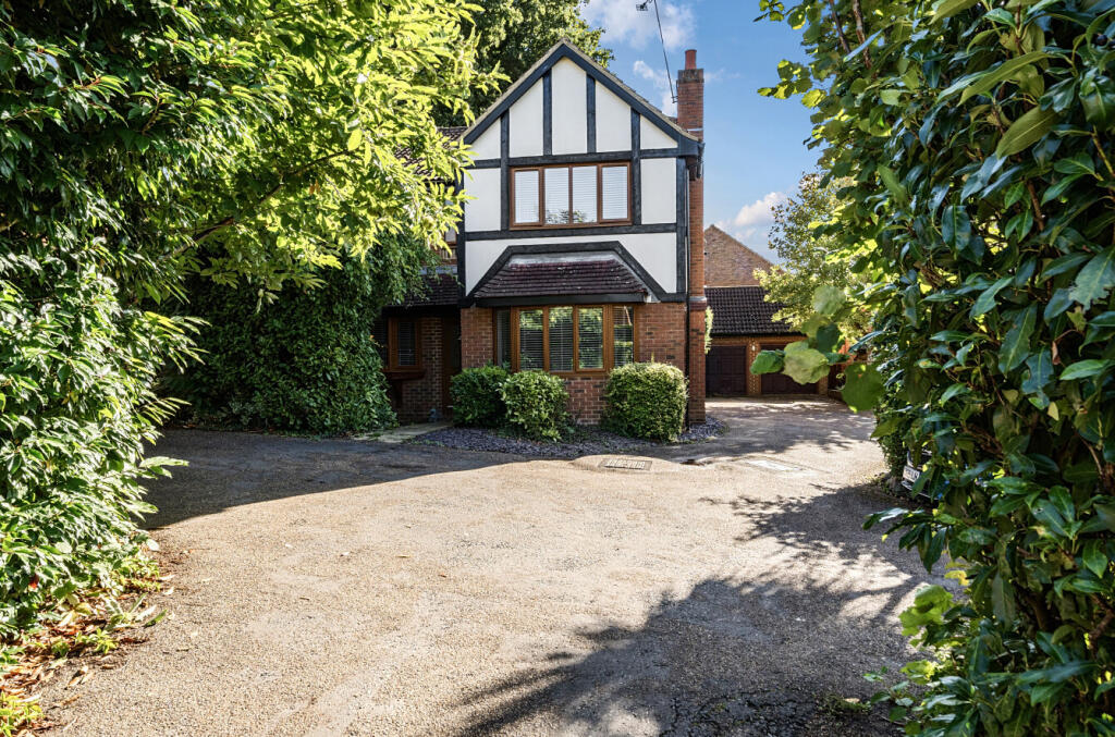 1349795-17-68c3e6...