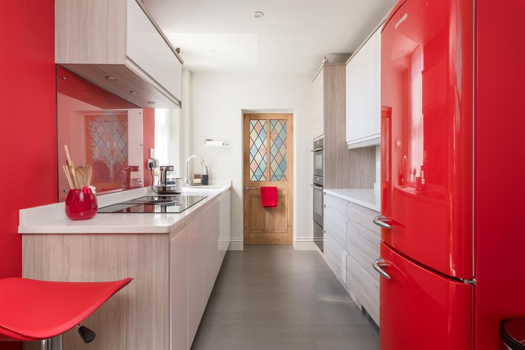 untitled (7 of 32).jpg