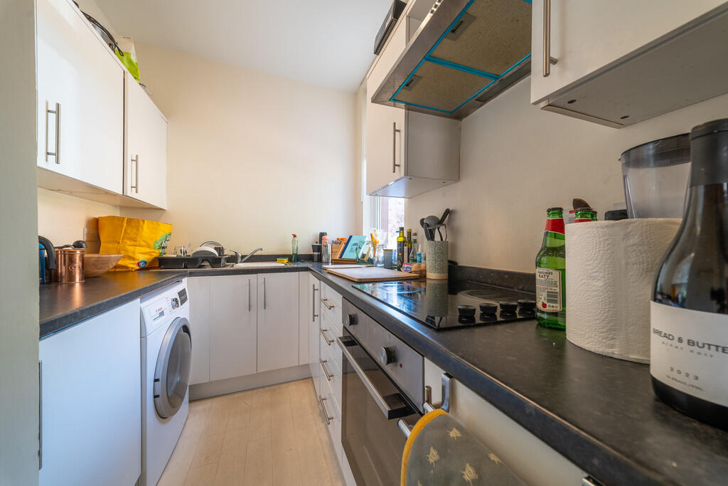 Flat 1 57 Barlow ...