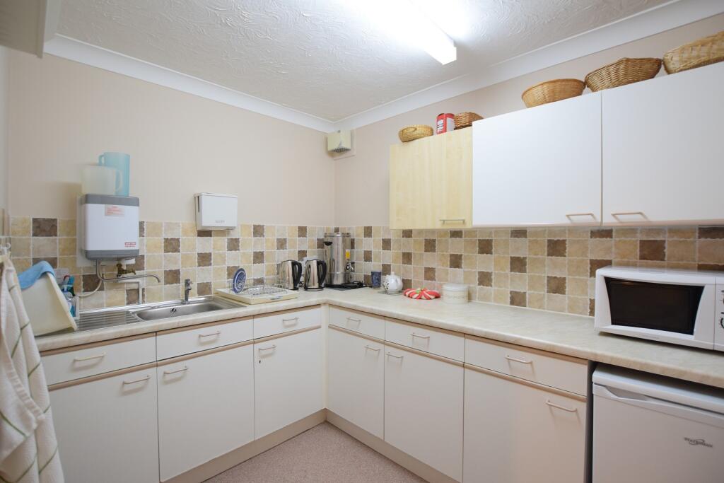 Communal Kitchen