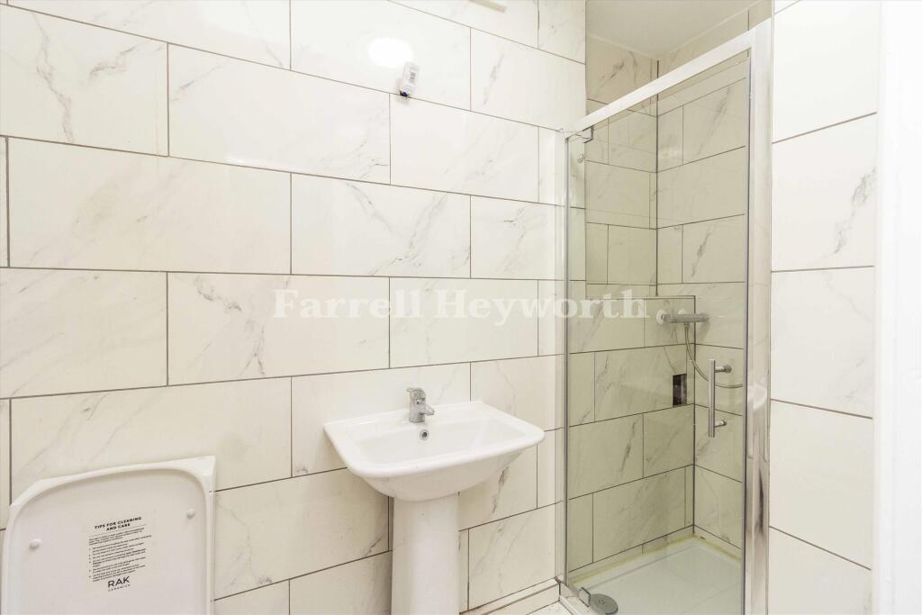 Ensuite 3 T202507031130.jpg