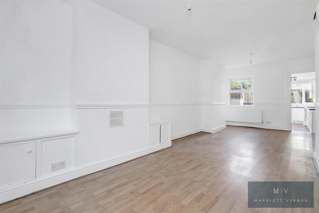 Sheldon Street 13 MV-9.jpg