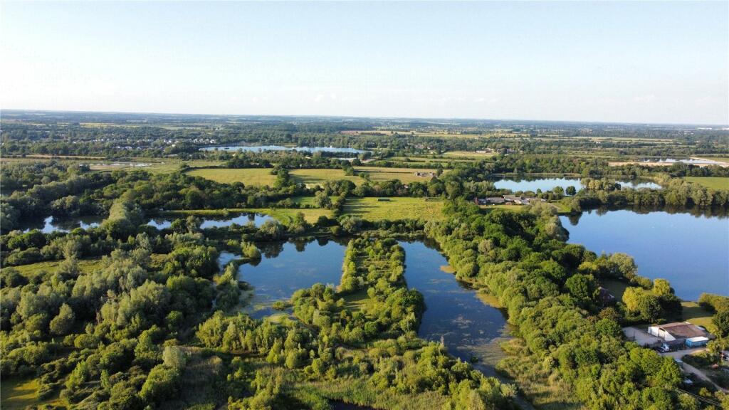 Lake 95