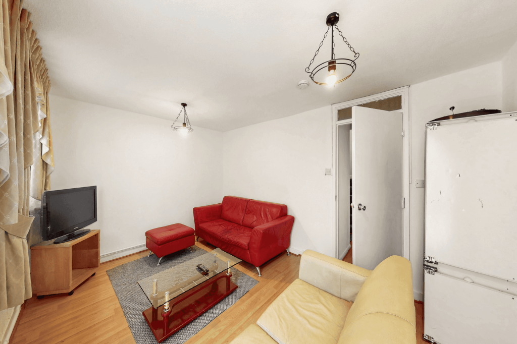 LIVINGROOM ONE