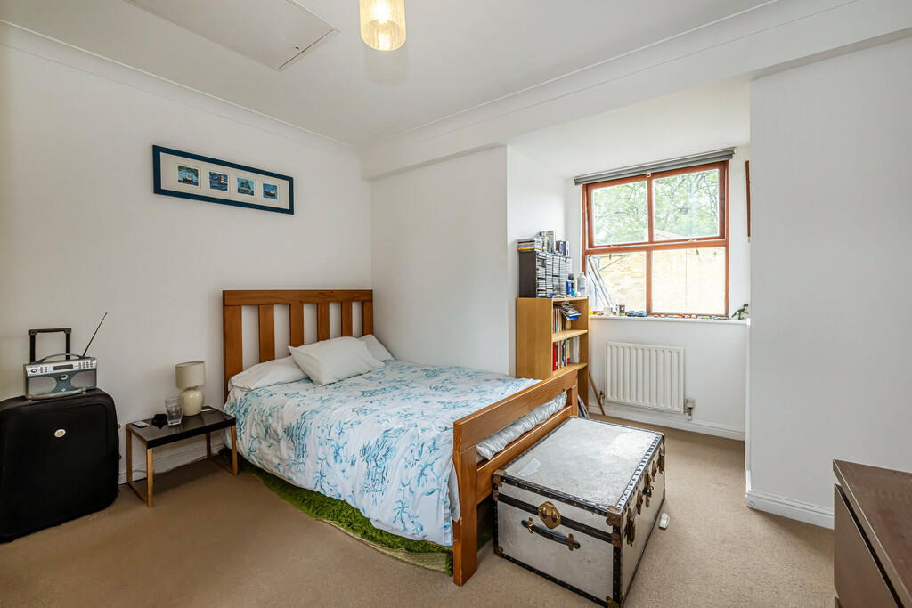 1-Louisa-Close (1...