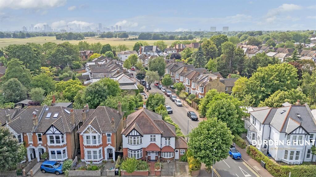 Wanstead Park Avenue  copy.jpg