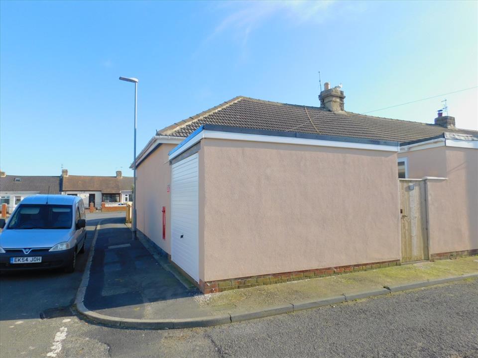 EXTERIOR Additional photo