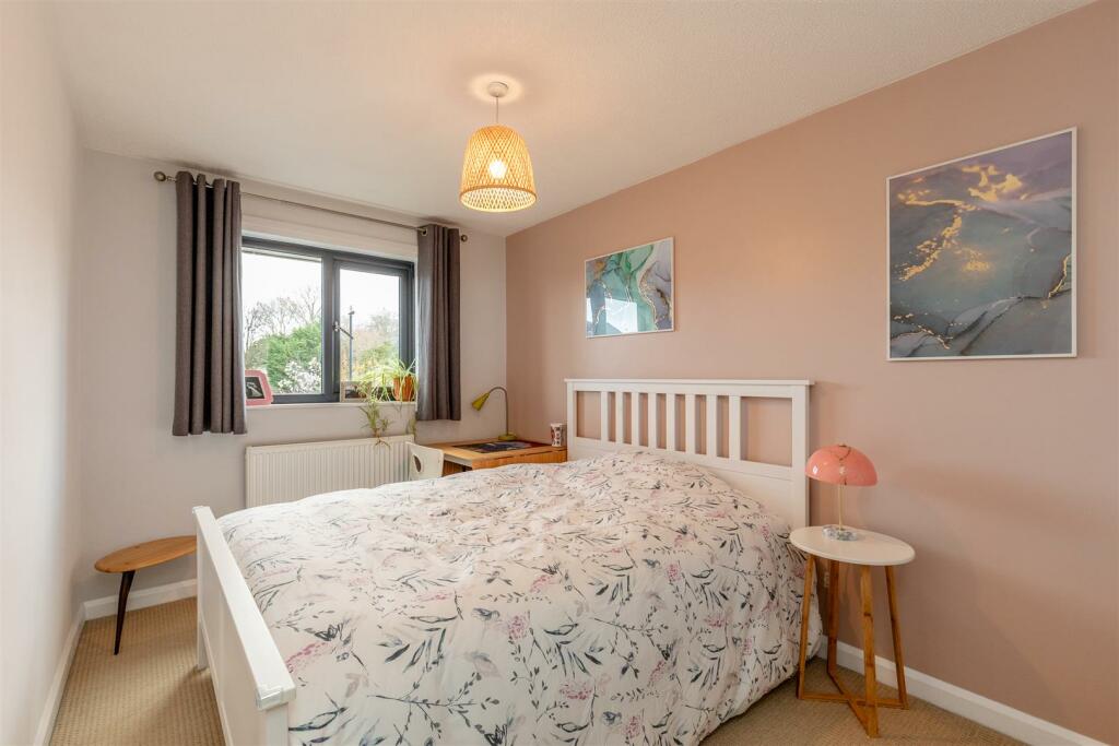 Sates Way, Henleaze Bed 2.jpg