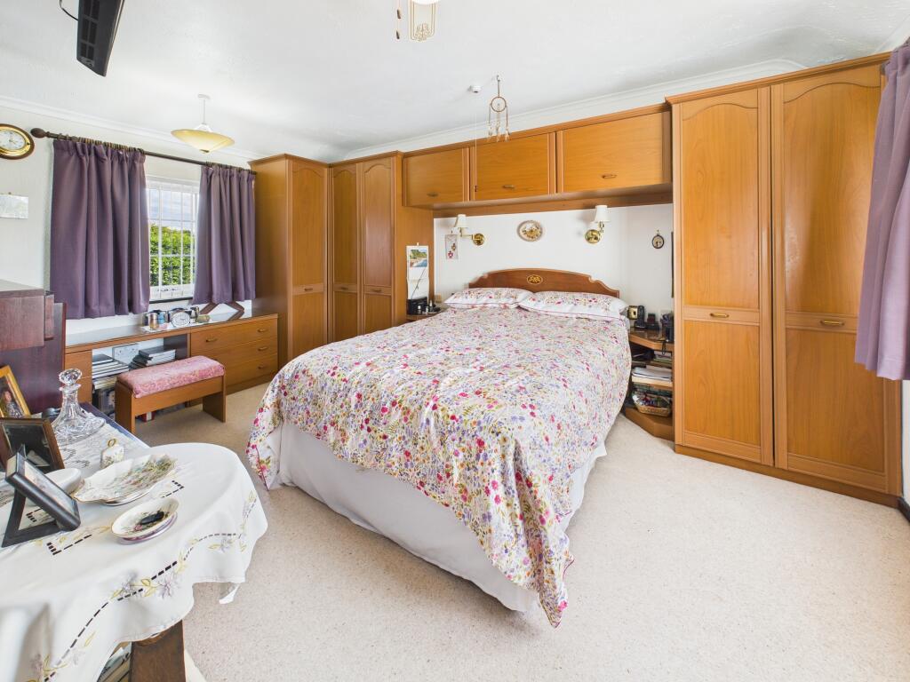 CAM05508G0-PR0108-STILL022