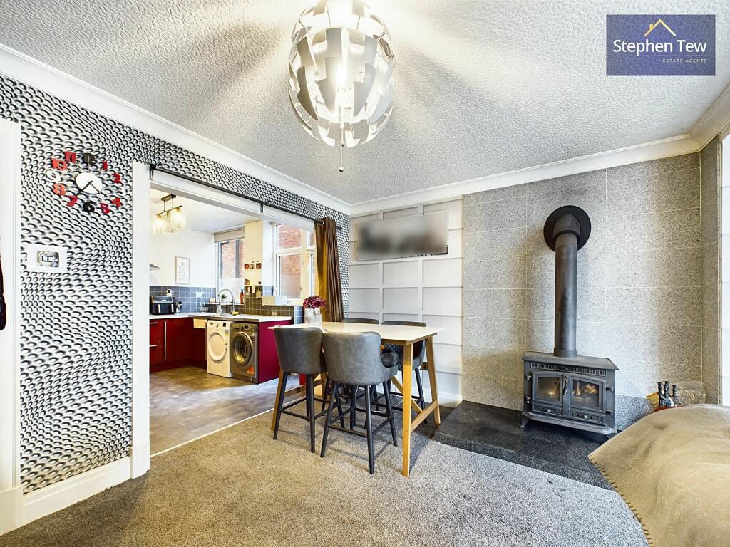 Living / Dining Room