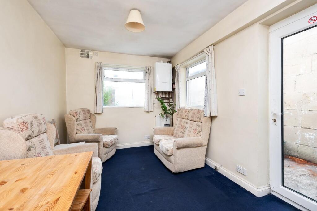 14 St Peters Terrace, Bath, BA2 3BT-2.jpg