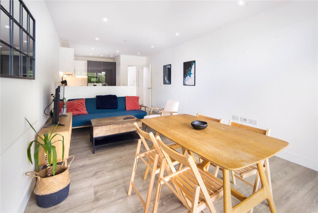 Dining Area V2