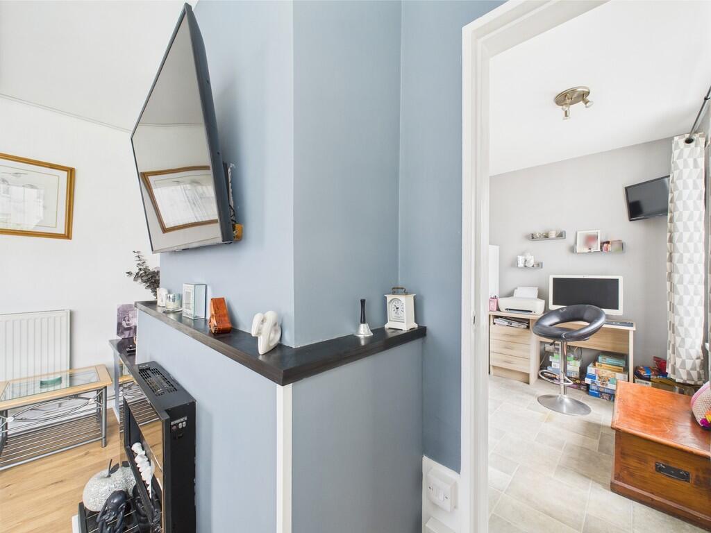 CAM02089G0-PR0468...