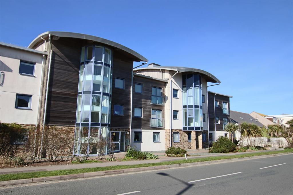 18 Ocean One