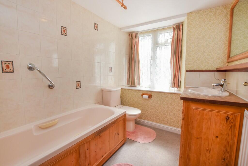Upstairs bathroom