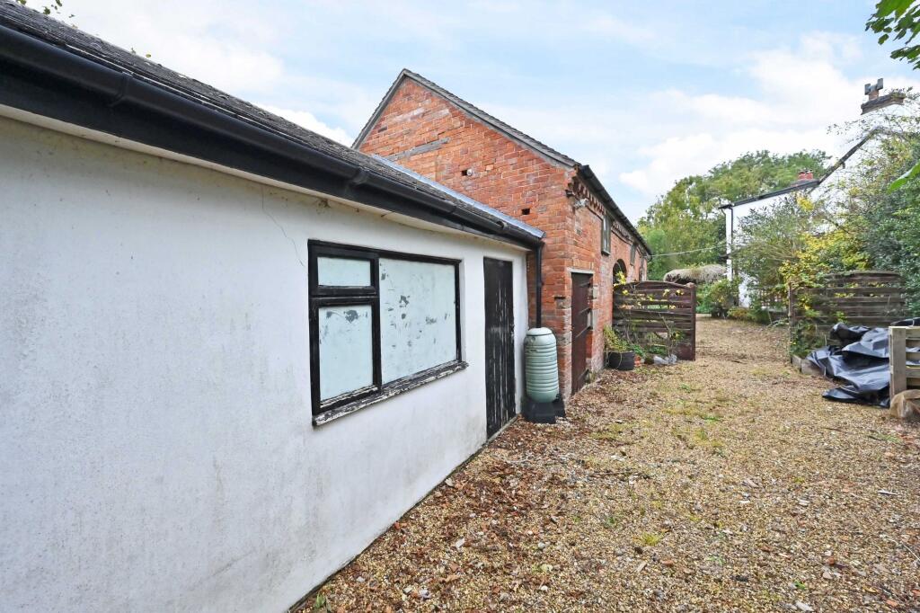 Detached barn